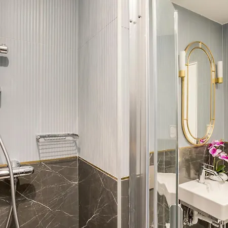 Merveil - Luxury - Opera - Rougemont Ii Apartment